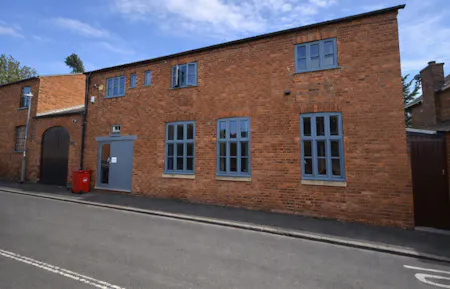1A Cross Road, Leamington Spa, Office To Let / For Sale - external 7.png