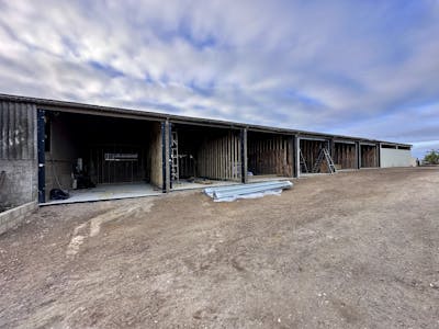 Retail / Business Units, Lopemede Farm, Long Crendon, Thame, Industrial / Other / Retail To Let - IMG_8937.jpeg