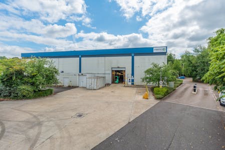 Metric House, Swindon, Investment For Sale - Metric House Westmead Ind Est Swindon7.jpg