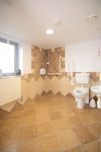 Unit 21, Block 2 Northwood Court, Dublin 9, Investment For Sale - W.C 1.jpg
