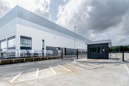 Omega Loop 310, Catalina Approach, Warrington, Industrial/Logistics To Let - CAB_Omega_Exterior18.jpg
