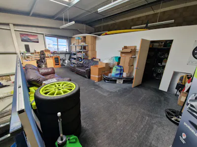 Unit 26 Regents Trade Park, Gosport, Industrial / Warehouse To Let - 20260422_091404.jpg