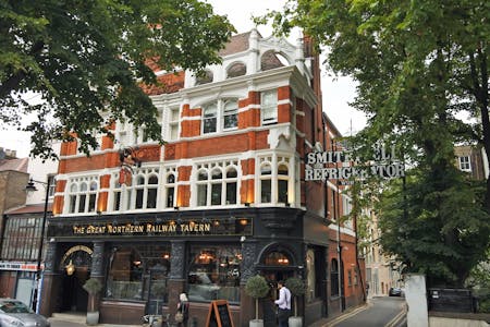 Granita Court Unit 4, 9 Cross Lane, London, Office For Sale - Cross-Lane-Hornsey-N8-7SA-Office-For-Sale-Local-Pub.jpg