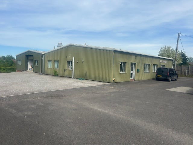 Hawthorn Works, Andover Road, Devizes, Industrial To Let - Hawthorn 7.jpeg