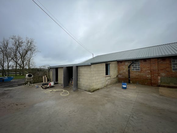 Unit 12 Harlesford Farm, Tetsworth, Industrial To Let - IMG_5371.JPG