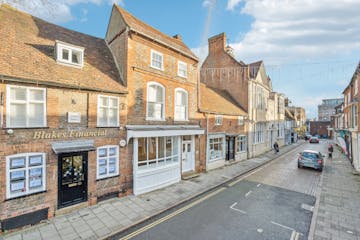 15 Temple Street, Aylesbury, Offices To Let - DSC00330-96fed3c272d663531623de3ccfd26691.jpg