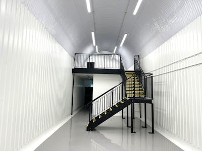 Arch 11 Goswell Hill, Windsor, Leisure / Office / Retail To Let - IMG_4087.JPEG