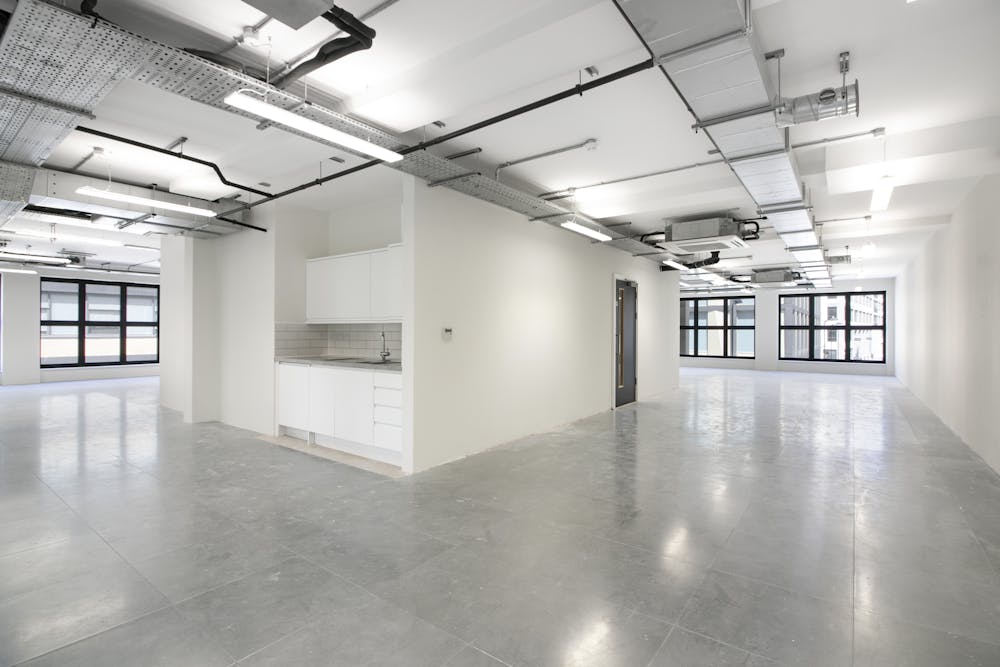 7-10 Long St, London, Office To Let - DRC_3232.jpg