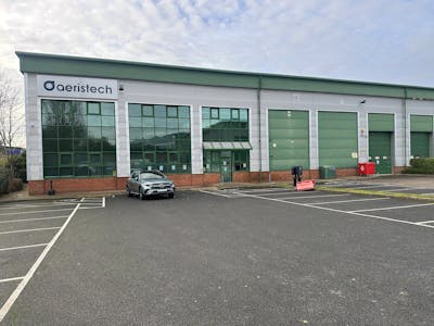 Unit 4, Warwick, Industrial/Logistics To Let / For Sale - IMG_5304.JPG