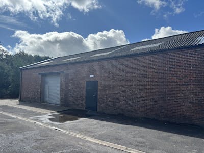 Unit 2 Rear, Unit L Lion Works, 543 Wallisdown Road, Poole, Industrial / Storage To Let - IMG_9278.JPEG