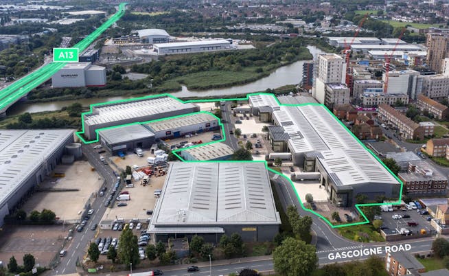 Various Units Valor Park - East Circular, Gascoigne Road, Barking, Industrial To Let - Barking  Valor Park East Circular aerial 2 new.JPG