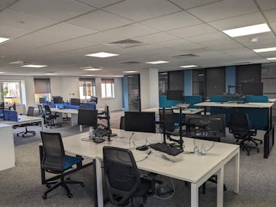ESPA House, Millenium Centre, Crosby Way, Farnham, Office For Sale - PXL_20231004_103338627.jpg