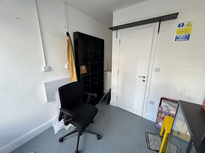 74-76 Broadway, Leigh-on-Sea, Retail To Let - WhatsApp Image 20250127 at 161706_89d2375a.jpg