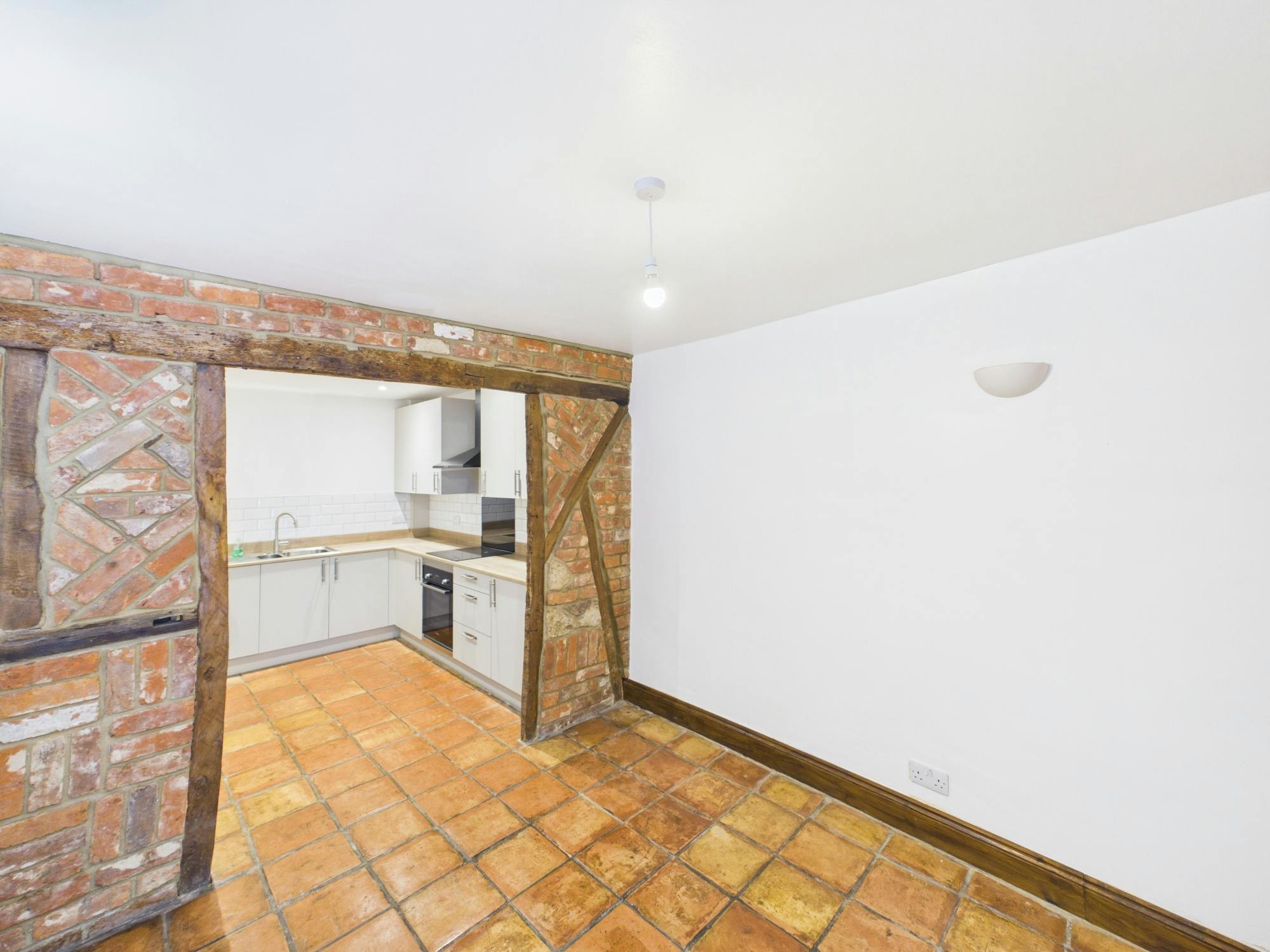 29 & 29a Upper High Street, Thame, Investment / Residential / Retail For Sale - CAM05222G0-PR0088-STILL005.jpg