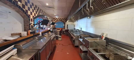 3B The Boardwalk, Brighton, Leisure / Office / Restaurant / Cafe / Retail To Let - 20240411_135608.jpg
