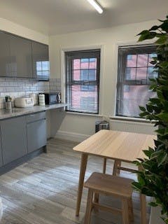 Suite 2 & 6, Camberley House, Camberley, Offices To Let - 2nd floor kitchen.jpg