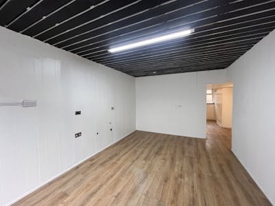 14 Westmoreland Street, Harrogate, Retail To Let - IMG_5490.JPG