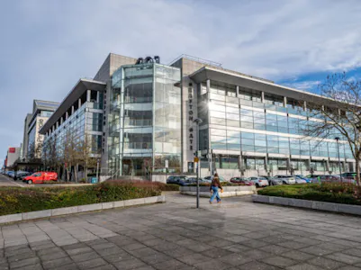 401 Grafton Gate, Milton Keynes, Office To Let - 401-grafton-110-510x382.jpg