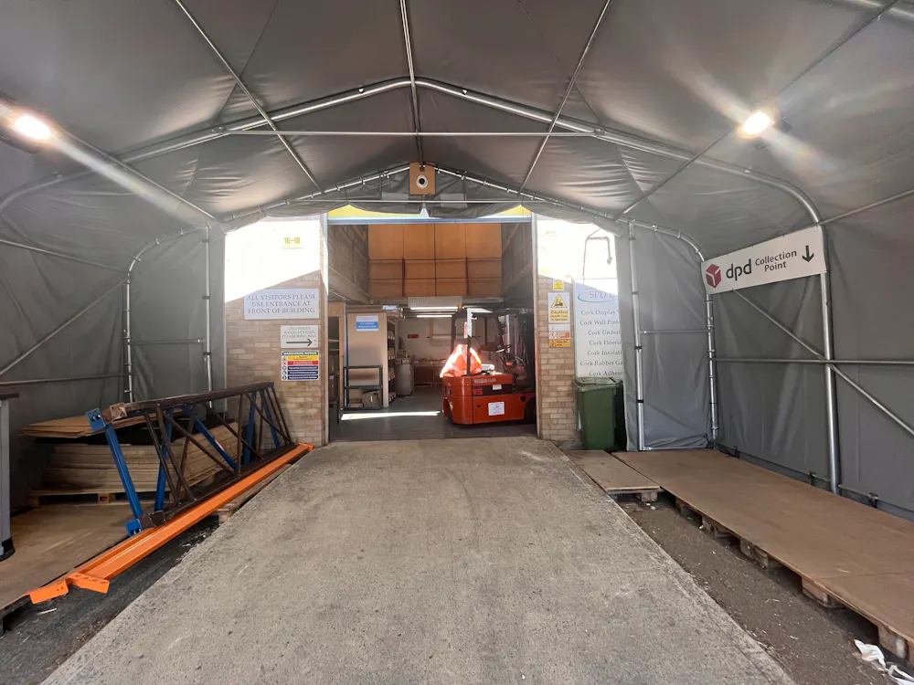 16-18 Rabans Close, Aylesbury, Industrial Lease Assignment - 20260716_094153342_iOS.jpg