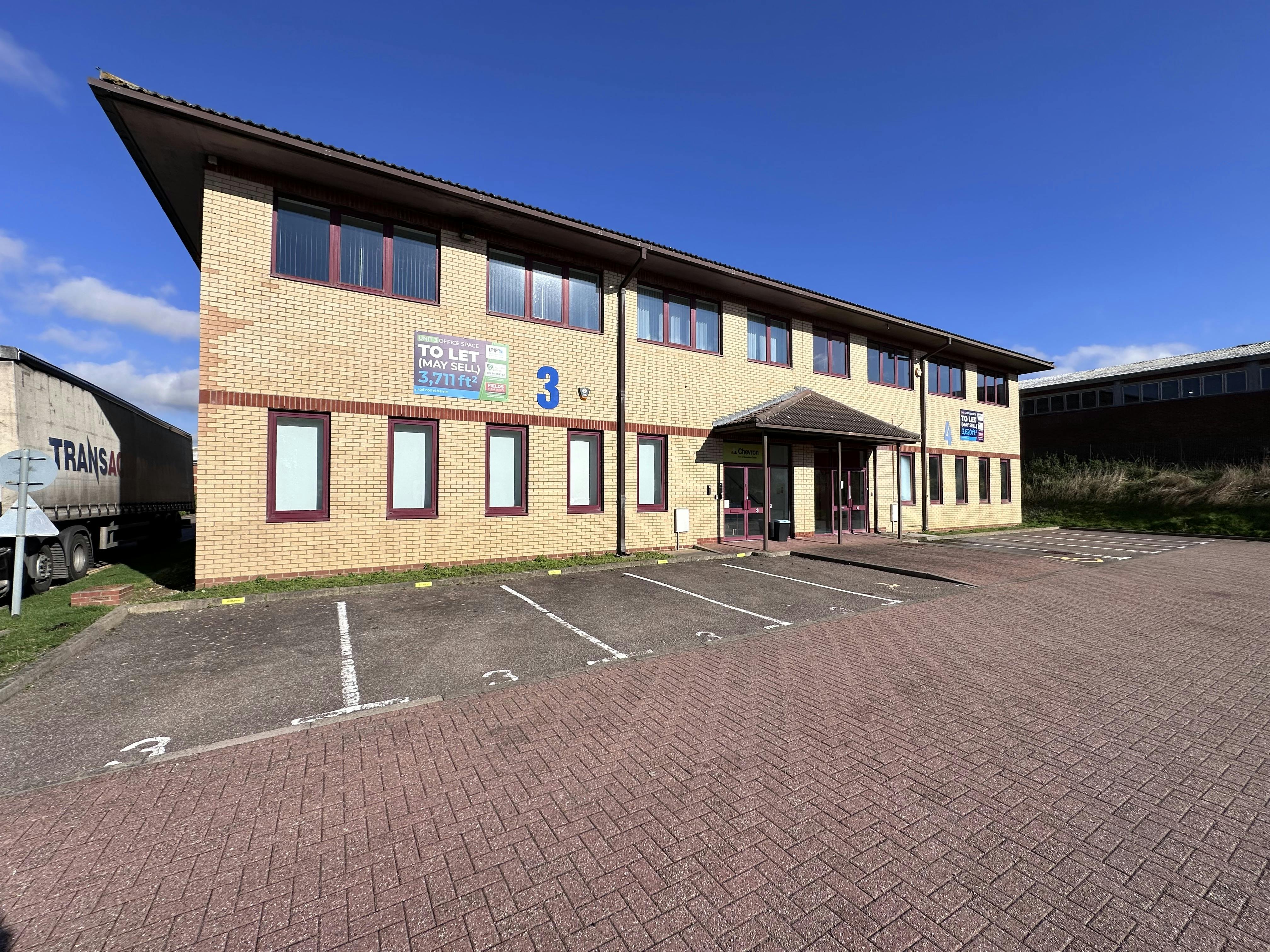 Unit 3, Thame, Industrial / Investment / Office To Let - IMG_1835.jpeg