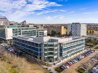 401 Grafton Gate, Milton Keynes, Office To Let - 401-grafton-38-510x382.jpg