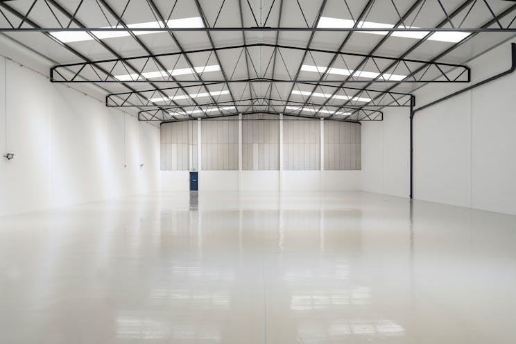 Unit B5, Worton Grange Industrial Estate, Reading, Industrial / Warehouse To Let - IW090524CA066.jpg