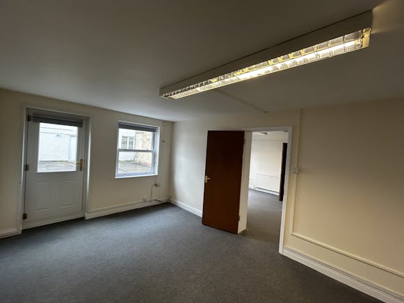 Ground Floor, 115 Magdalen Road, Oxford, Offices To Let - IMG_3237.jpg