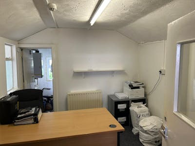 39 Alfred Street, Neath, Office / Retail For Sale - OFfice back.jpg