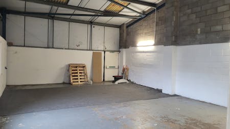 Unit 6 Merlin Way, Dalgety Bay, Industrial / Warehouse To Let - 20260409_111941.jpg