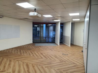 138 Southwark Bridge Road, London, Office To Let / For Sale - Rear Office1.jpg