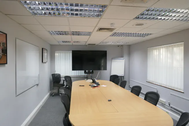 1 Temple Bank, Harlow, Industrial To Let - P1060374.JPG