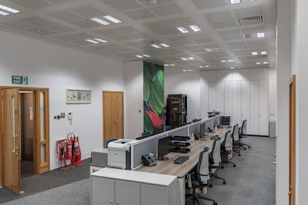 38 Lombard Street, London, Office To Let - DSC04876.jpg