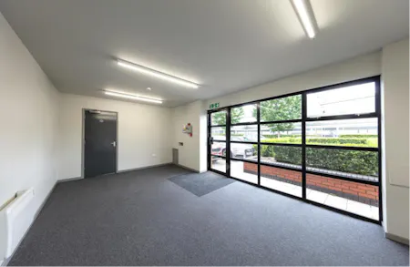 282 Aberdeen Avenue, Slough Trading Estate, Slough, Industrial / Warehouse To Let - Screenshot 2026-06-11 153227.png