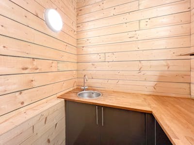 32 & 32A New Road, Porthcawl, Residential / Retail For Sale - 32 New Road-103.jpg