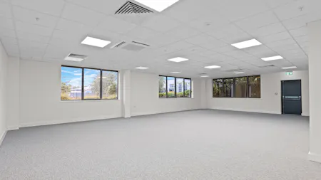 Unit B, Redfern Industrial Park, Tyseley, Industrial / Warehouse To Let - P1054624.JPG