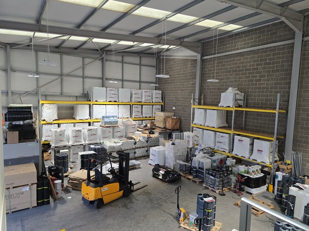 Industrial Unit in Portsmouth - photo 2