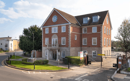 Melita House, 124 Bridge Road, Chertsey, Office To Let - Melita latest 8.png