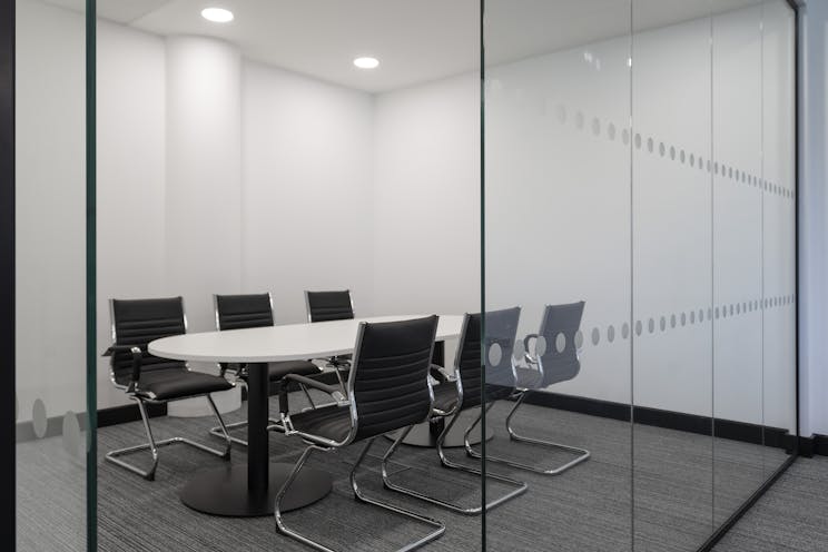 Fourth Floor, Kingsgate House, 62 High Street, Redhill, Offices To Let - IW160625GKA021.jpg