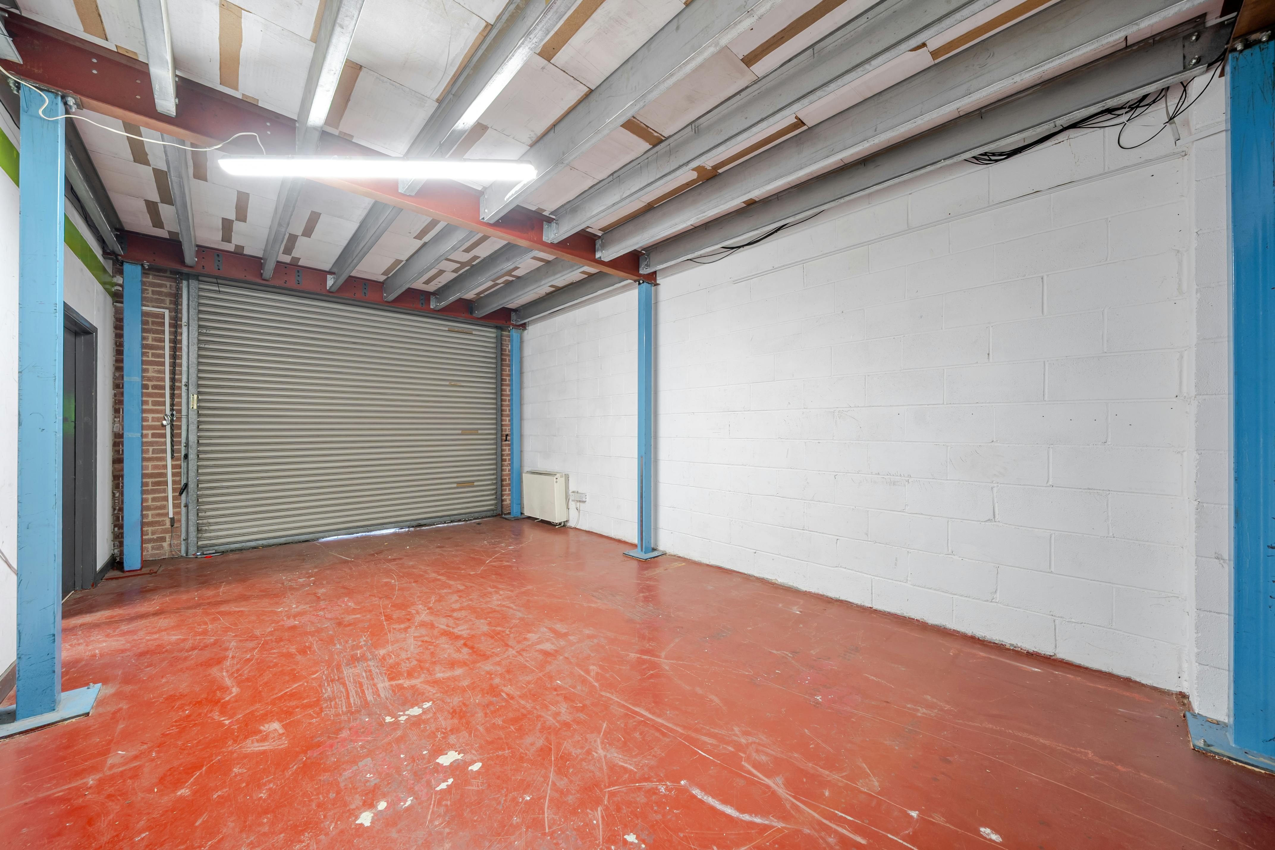 Unit 15 Cygnus Business Centre - 1347245668ba9e8f76b23.JPG