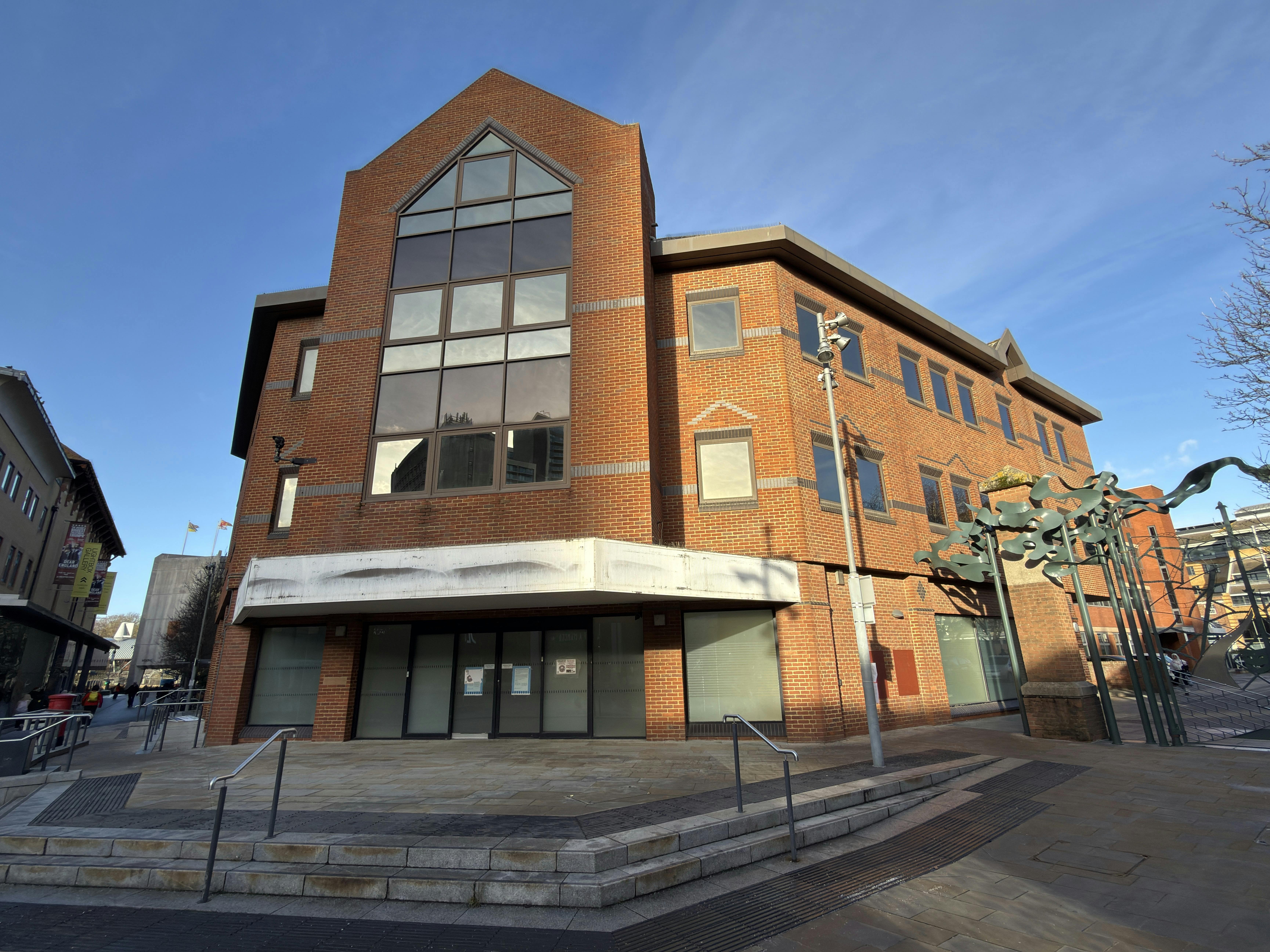 Town Gate House, Woking, Retail To Let - IMG_5871.JPEG