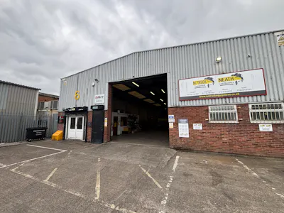 Unit 6, Tollgate Close, Cardiff, Industrial To Let - IMG_8746.jpeg