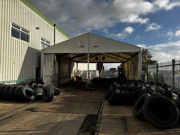 Former ATS Centre, West Thurrock, Industrial For Sale - IMG_0736.JPEG