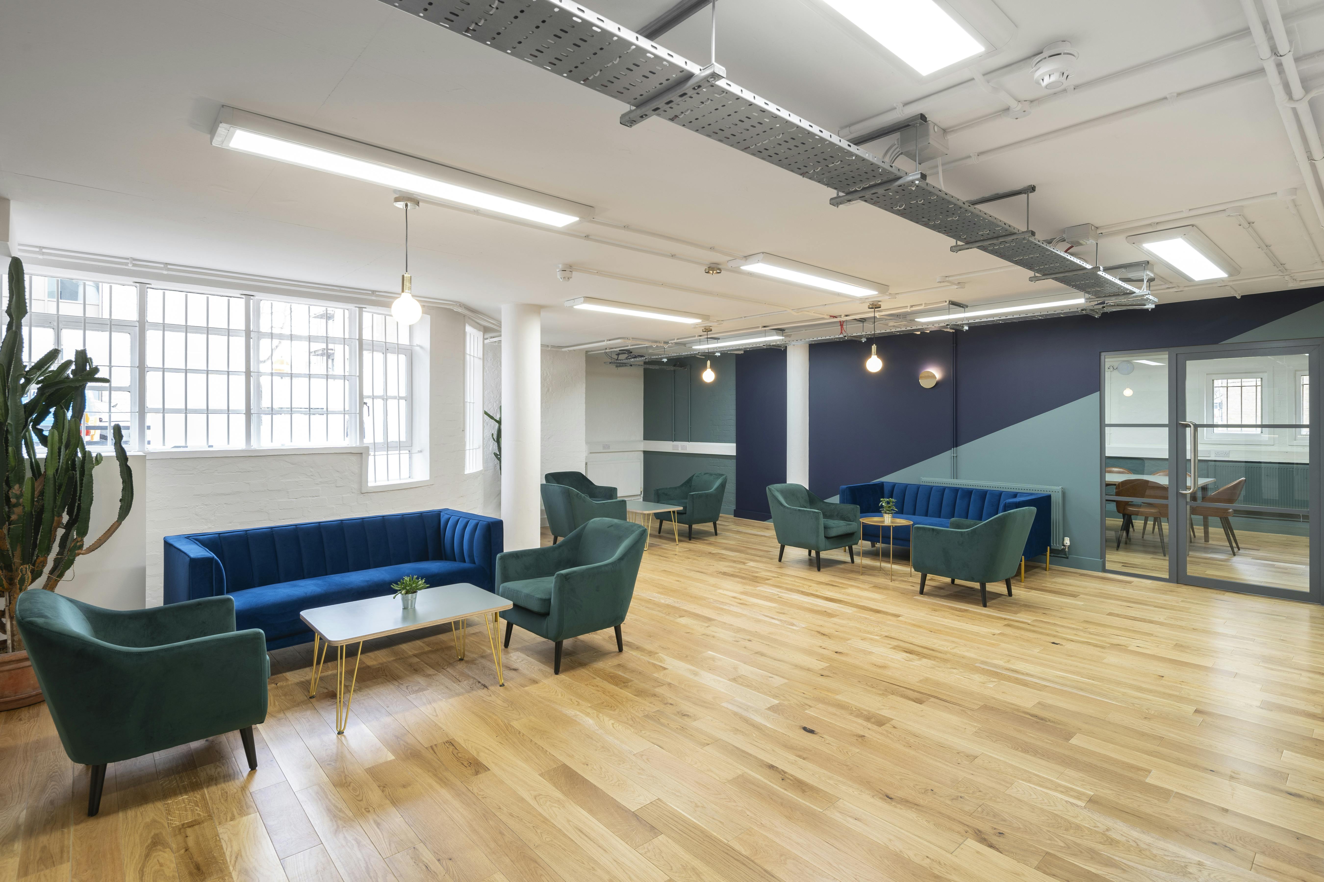 St Mark's Studios, 14 Chillingworth Road, London, Offices / Offices For Sale - SMS_018.jpg