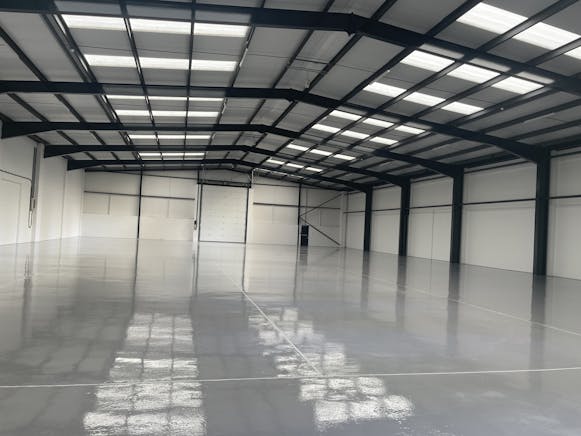 B4 Telford Road, Houndmills Industrial Estate, Basingstoke, Industrial To Let - IMG_2274.jpg