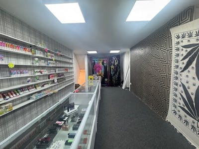 86 Camden High Street, Camden, Retail To Let - 3.jpg