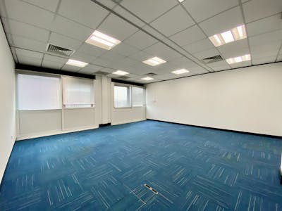 Christchurch House, 40 Upper George Street, Luton, Office To Let - Image 11