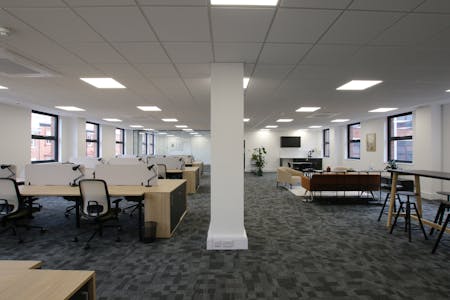 St James House, Leeds, Office To Let - L7D_5880.JPG