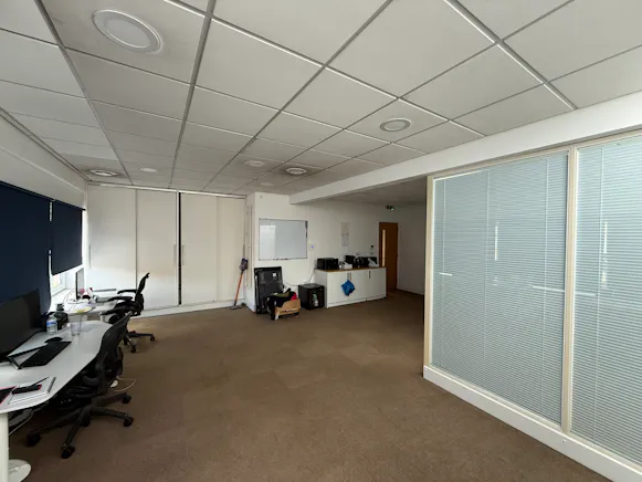 Unit 24, Wadsworth Business Centre, Perivale, Industrial To Let - IMG_8029.JPEG