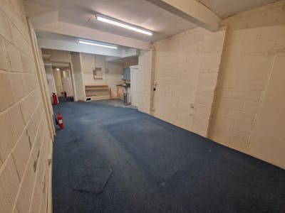 153 Highland Road, Southsea, Office / Retail To Let - 20250917_105818.jpg