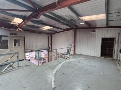 Air Conditioning House, Unit 1, Hyde, Industrial/Logistics / Trade Counter To Let - 20251106_124934.jpg